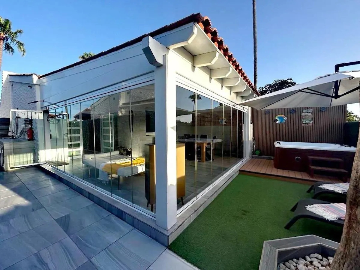 Контакты Chalet Afrika Con Jacuzzi