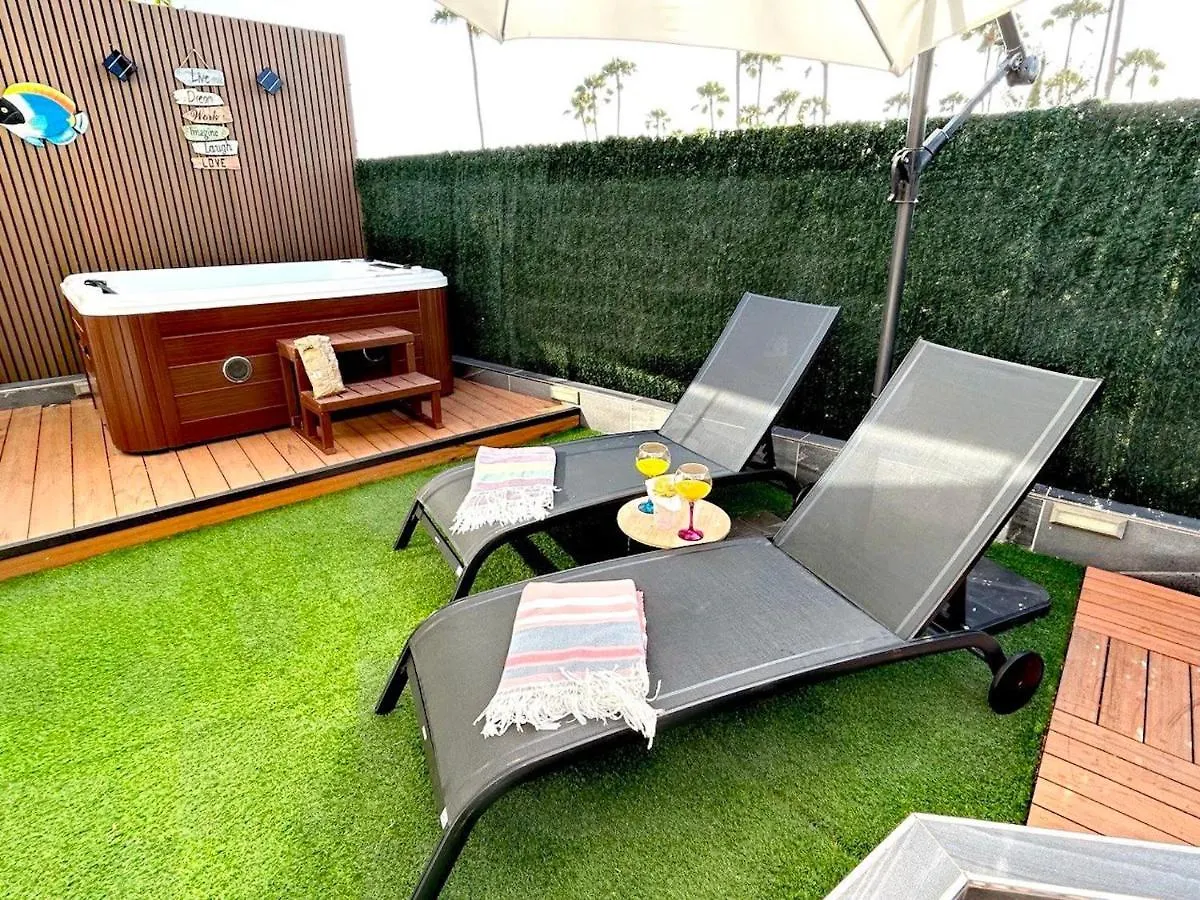 Chalet Afrika Con Jacuzzi Маспаломас Дом отдыха