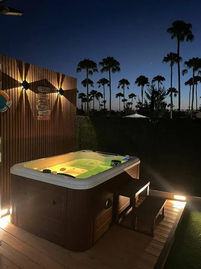 Chalet Afrika Con Jacuzzi Maspalomas  Casa de Férias